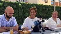28M. Para Adriana Valverde, "cada barrio es el centro de Almer&iacute;a"