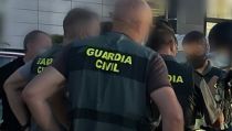 La Guardia Civil detiene en Pulp&iacute; a los dos autores de un robo con violencia