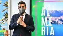 'Si hay que empezar, que sea por la A de Almer&iacute;a', campa&ntilde;a promocional en FITUR