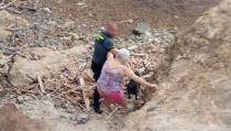 Rescatan a una mujer que se hab&iacute;a ca&iacute;do por un acantilado en San Juan de los Terreros