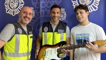 Recuperan una guitarra valorada en 3.000 euros robada hace cuatro a&ntilde;os