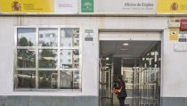 El desempleo aumenta en 2.210 personas en Almer&iacute;a en el mes de abril
