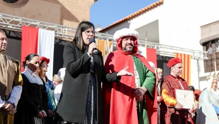 Fi&ntilde;ana viaja a 1489 para revivir la llegada de los Reyes con su recreaci&oacute;n hist&oacute;rica