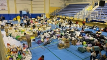 Adra env&iacute;a tres camiones con ayuda para los afectados por la DANA en Valencia