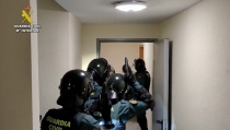 Dos detenidos por cultivar marihuana en una vivienda de Aguadulce