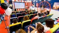 El Hospital Materno Infantil estrena sala de cine con Juegaterapia y Disney