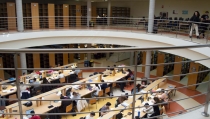 La Biblioteca Nicol&aacute;s Salmer&oacute;n de la UAL duplica su oferta de libros digitales
