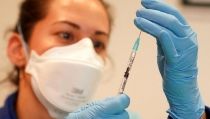 Los mayores de 20 a&ntilde;os ya pueden pedir cita para vacunarse contra el Covid-19
