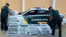 Interceptado un turismo con 65 kilogramos de cogollos de marihuana en Chirivel