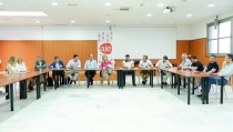 23J. El PP asegura que "Feij&oacute;o facilitar&aacute; el crecimiento y desarrollo empresarial" en Almer&iacute;a