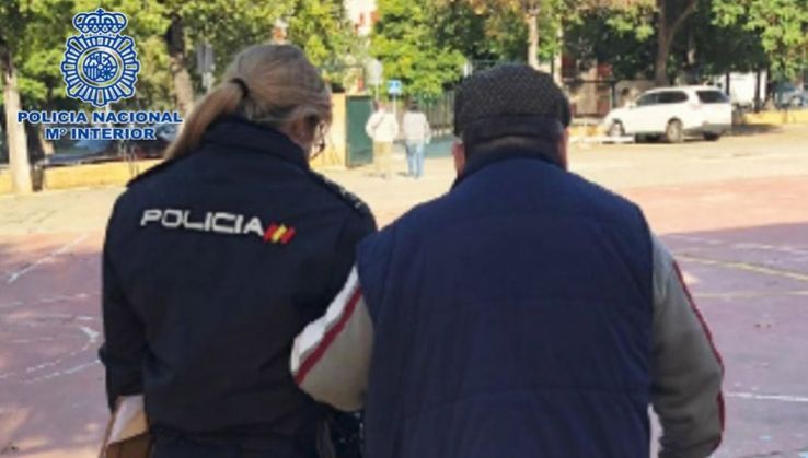 La Polic&iacute;a Nacional ha realizado 400 servicios humanitarios en Almer&iacute;a