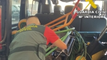 Detenido por robar dos furgonetas, 300 kilos de cable de cobre y material de obra