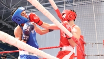 &lsquo;Guantes de Feria&rsquo; re&uacute;ne a m&aacute;s de 700 aficionados al boxeo almeriense