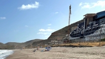 Andaluc&iacute;a abre el expediente que permitir&aacute; demoler el hotel del Algarrobico