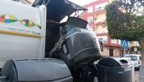 El servicio de recogida de basura observa un incremento durante la Navidad