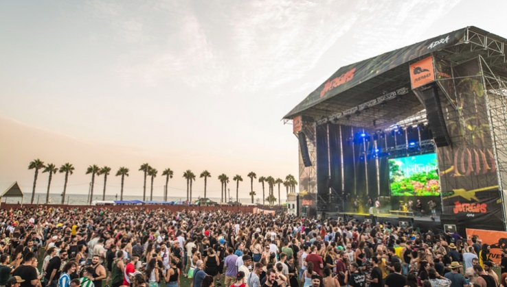 Arranca en Adra el XI The Juergas Rock Festival con una gran asistencia