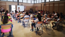 Escolares investigan con la UAL la biodiversidad marina del Levante almeriense