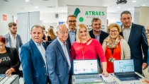 M&aacute;s de 350 j&oacute;venes contactan con unas 30 empresas en la Feria de Empleo de Roquetas de Mar