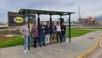 La Mojonera mejora la seguridad y la accesibilidad de las paradas de autob&uacute;s