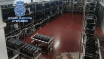 Desmantelan una granja de criptomonedas en una nave industrial de La Juaida